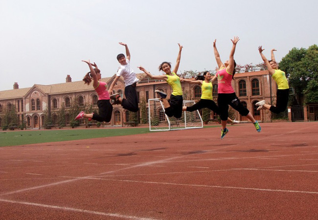 �ഺ���ԣ��ഺ����ס���׷���Ȼ��