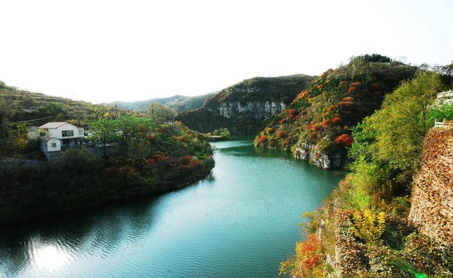 寄情山水,静悟流年和撑起平衡的人生